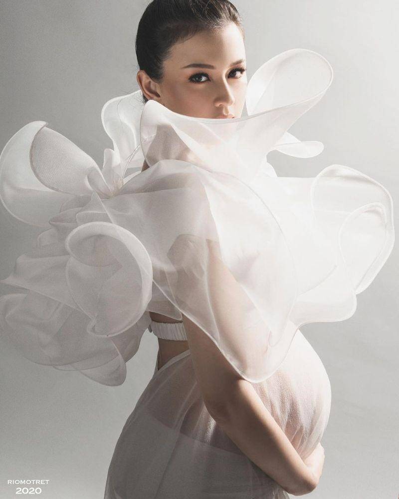 Instagram.com/kimbrlyryder